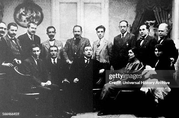 Salvador Seguí , a Catalan anarcho-syndicalist , with Ángel Pestaña, and other Spanish anarchists, circa 1920.