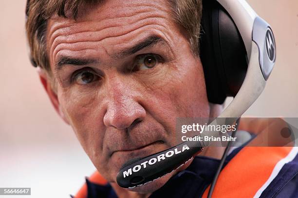 Head coach Mike Shanahan of the Denver Broncos in action against the Pittsburgh Steelers during the AFC Championship Game on January 22, 2006 at...