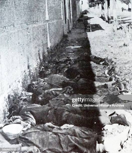 Executed Republicans in Extremadura, during the Spanish Civil War. Between 6,600 and 12,000 Republican supporters were executed by the Nationalists....