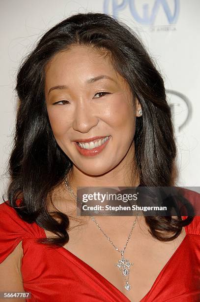 Actress Sandra Oh arrives at the 2006 Producers Guild awards held at the Universal Hilton on January 22, 2006 in Universal City, California.