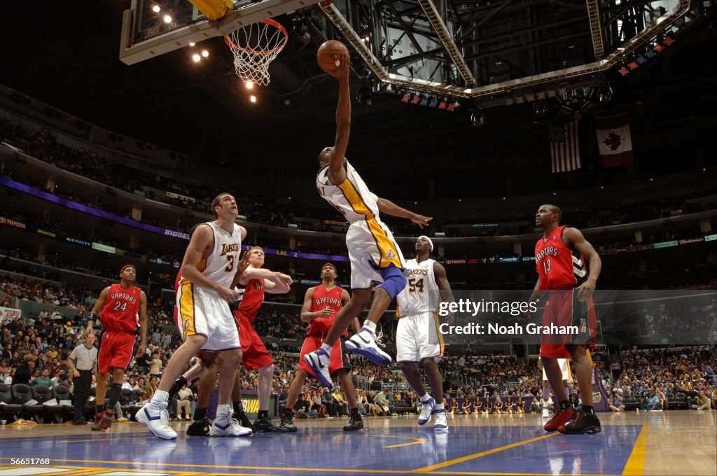 Toronto Raptors v Los Angeles Lakers