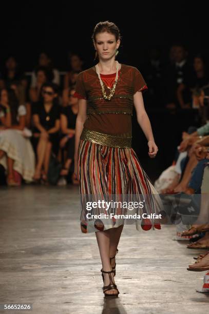 Model walks down the runway during the Isabela Capeto Winter 2006 fashion show at the Bienal Parque do Ibirapuera during Sao Paulo Fashion Week on...