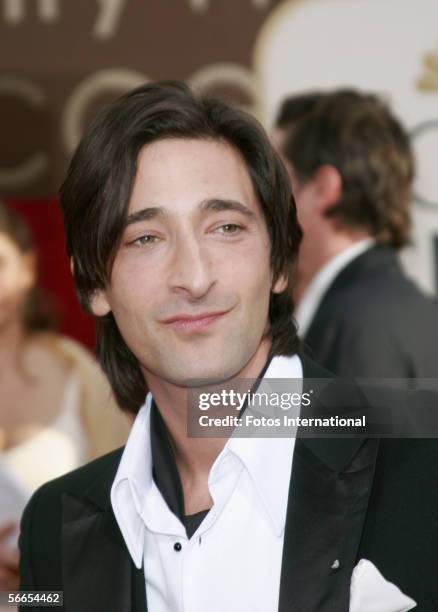 Actor Adrien Brody arrives to the 63rd Annual Golden Globe Awards at the Beverly Hilton on January 16, 2006 in Beverly Hills, California.