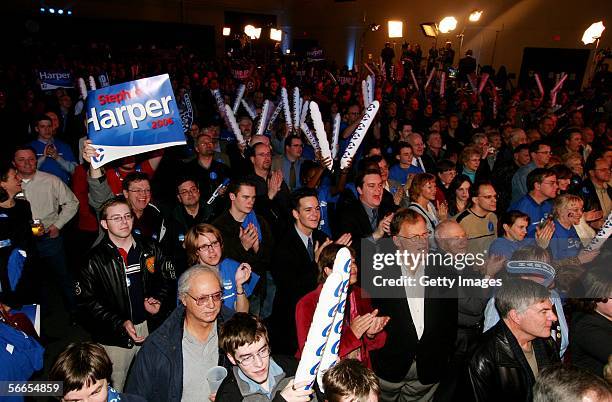 Conservative Party Rally 76 Telus Convention Centre Stock Photos, High-Res Pictures, and Images ...