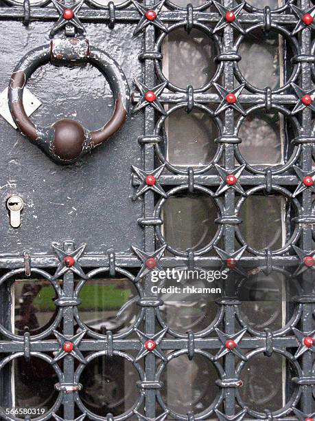 art deco door grille, amsterdam, netherlands - museumplein 個照片及圖片檔