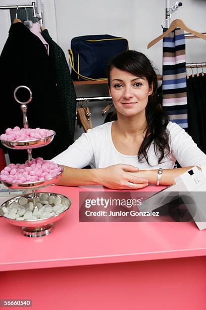 Pink Register Pink Cash Register Photos and Premium High Res Pictures - Getty Images
