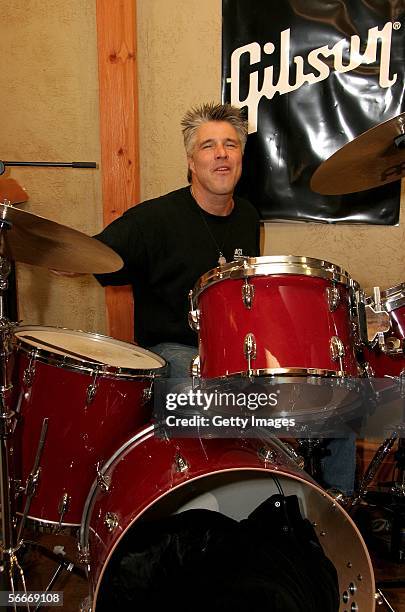 Ron Riddle Nds Ron Riddle Photos and Premium High Res Pictures - Getty Images
