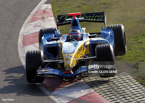 Renault R 26 Racing Renault R26 Formula Photos and Premium High Res Pictures - Getty Images