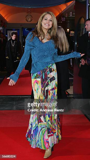 Hostess Karen Webb arrives for the Diva Awards at the Deutsches Theater on January 26, 2006 in Munich, Germany.
