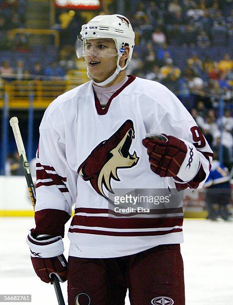 Oleg Saprykin of the Phoenix Coyotes celebrates his second goal on January 26, 2006 at the Savvis Center in St. Louis, Missouri. The Phoenix Coyotes...