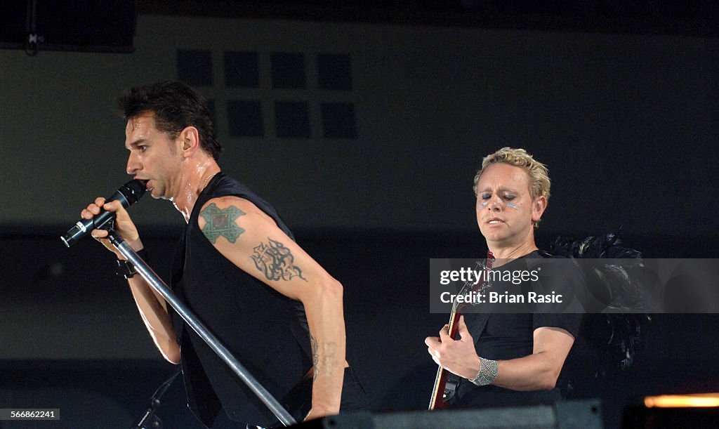 Depeche Mode In Concert At Festhalle, Frankfurt, Germany - 26 Jan 2006
