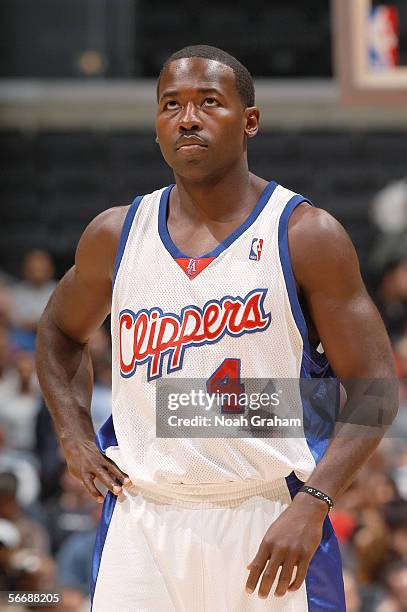 Anthony Goldwire of the Los Angeles Clippers looks on against the Milwaukee Bucks November 15, 2005 at Staples Center in Los Angeles, California. The...