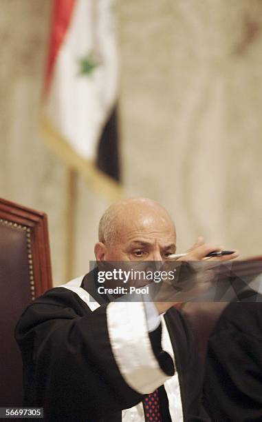 Rauf Rasheed 73 Rauf Rashid Abd Al Rahman Stock Photos, High-Res Pictures, and ...
