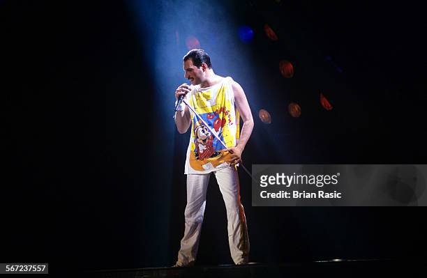 Queen - Freddie Mercury, Queen - Freddie Mercury