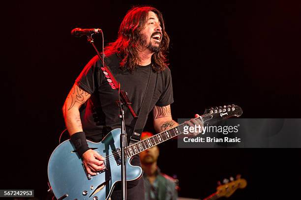 Invictus Games Closing Concert, Queen Elizabeth Olympic Park, London, Britain - 14 Sep 2014, Dave Grohl - Foo Fighters