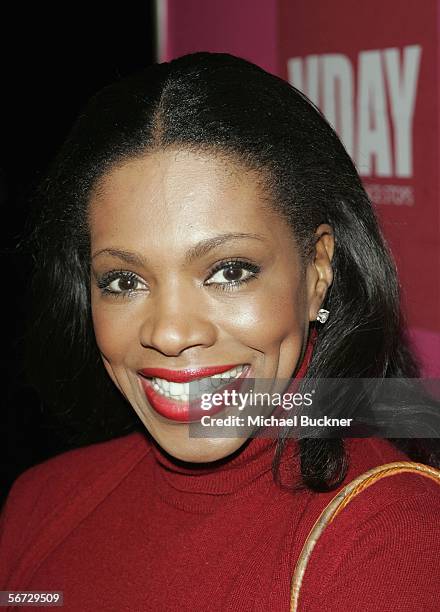 Actress Sheryl Lee Ralph arrives at the opening night of Eve Ensler's "The Good Body" at the Wadsworth Theatre on February 1, 2006 in Los Angeles,...