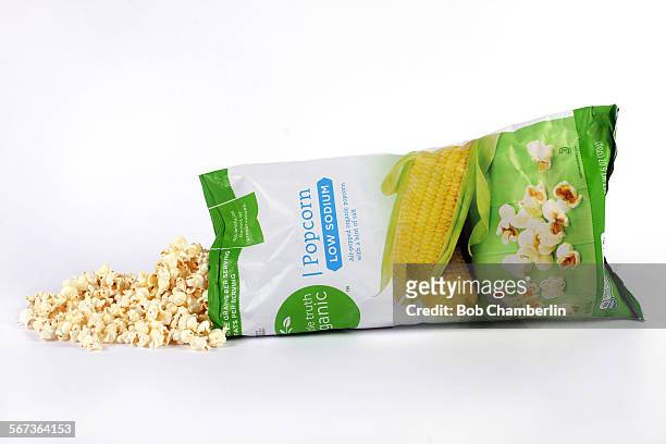 Organic Low Sodium Popcorn, which is one of the convenience foods that nutritionists Elizabeth Lee and Andy Bellatti found on OCTOBER 06, 2014.