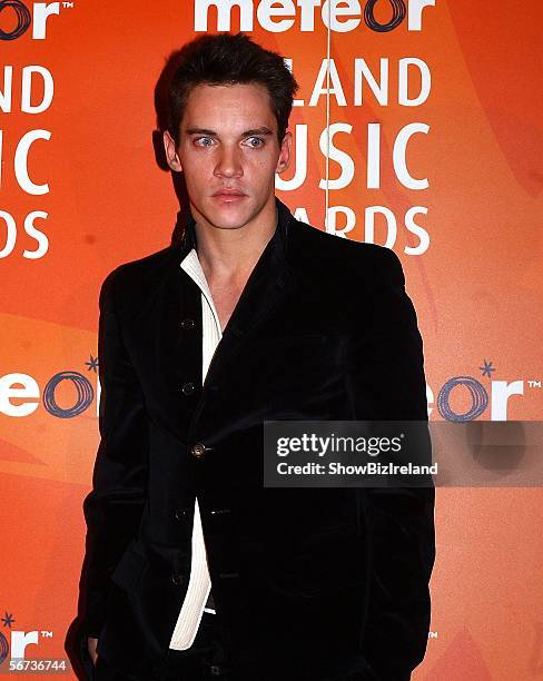 Jonathan Rhys-Meyers attends The Meteor Ireland Music Awards 2006, the annual radio station awards recognising the best-selling artists of the...