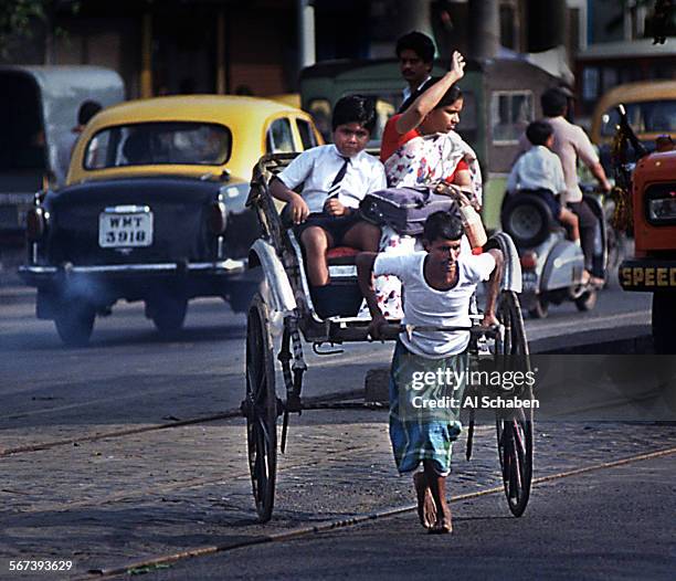 Allah Rakha Rickshaw 65 Rickshaw Wallah Stock Photos, High-Res Pictures, and Images - Getty ...