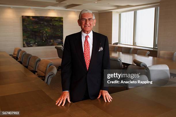 Chairman of Sun America, Eli Broad is photographed for Los Angeles Times on August 3, 2000 in his offices in Century City, California. CREDIT MUST...