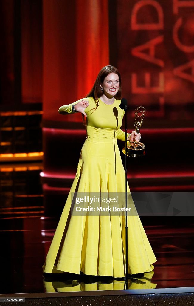 174237.CA.0923.Emmys.MJB Julianne Moore onstage after winning Lead Actress, Miniseries or Movie for 