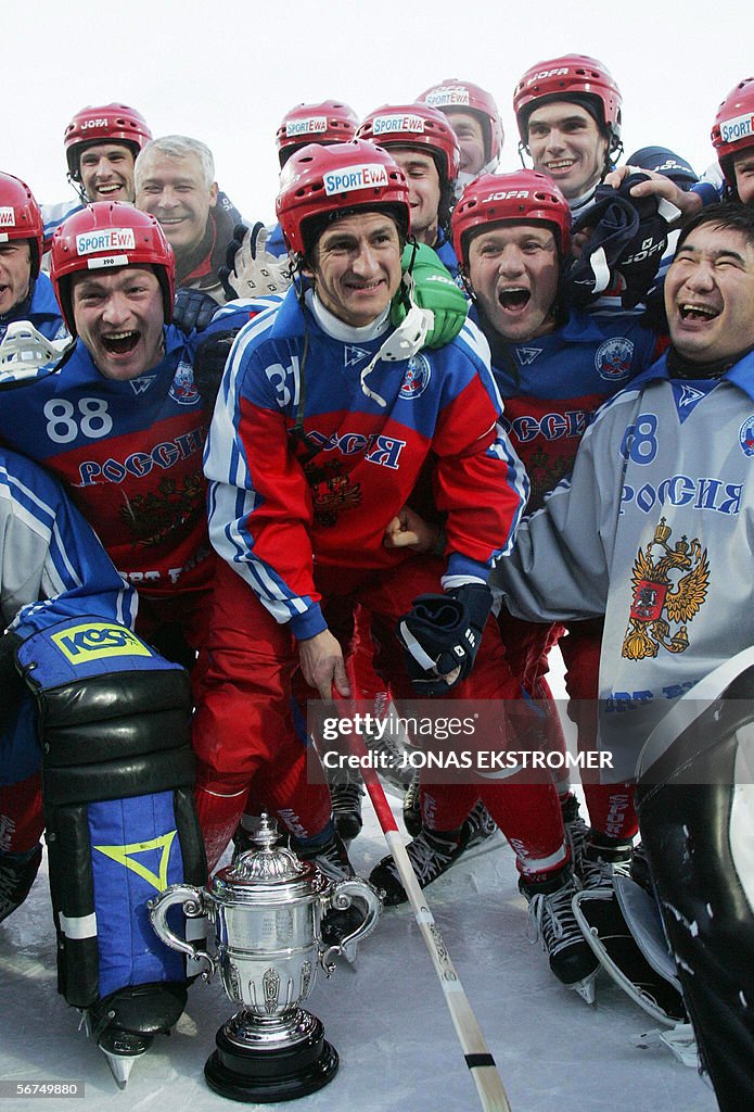 The Russian bandy team, front row from l