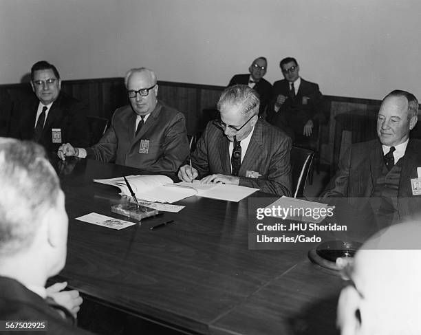 Arthur R Gralla 273 Gordon Hopkins Stock Photos, High-Res Pictures, and Images - Getty ...