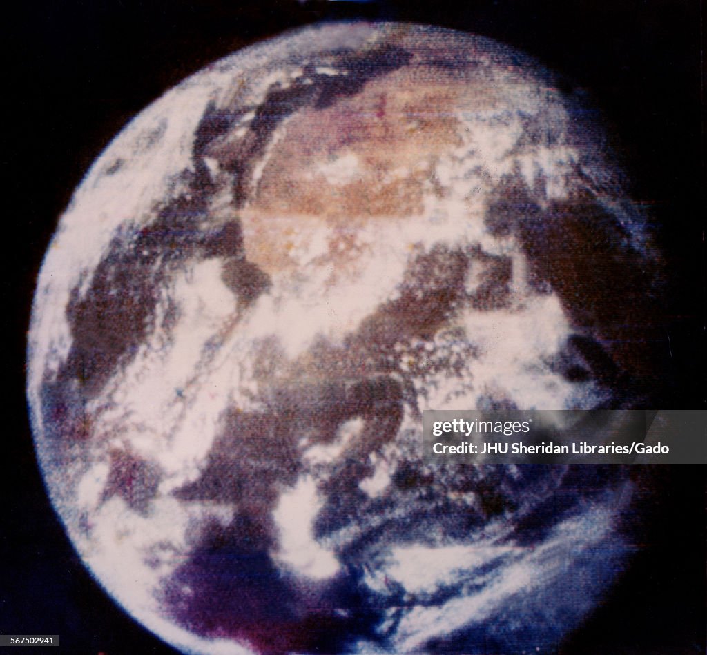 First Image Of Earth From Space Sulfur Was Key To The First Water On first-image-of-earth-from-space-sulfur-was-key-to-the-first-water-on