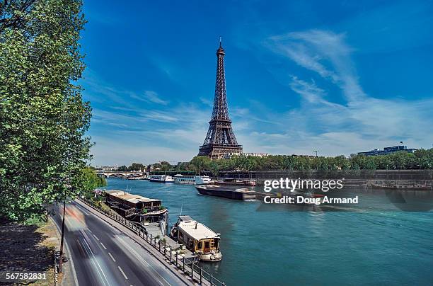 eiffel tower and river seine, paris, france - fiume senna foto e immagini stock