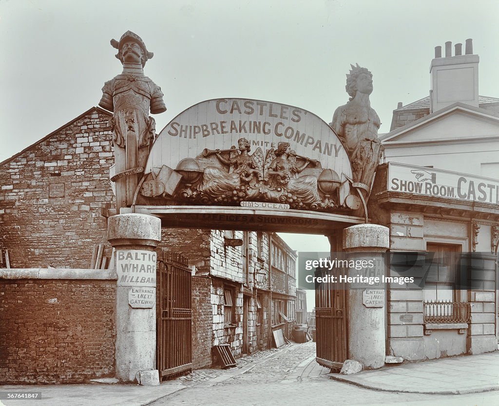 Ships' Figureheads Over The Gate At Castle'S Shipbreaking Yard, Westminster, London, 1909