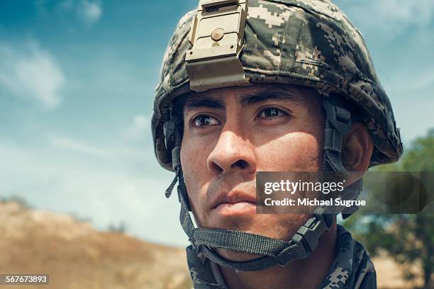 united states marine poses for a portrait. - navy marine and army commandos stock-fotos und bilder