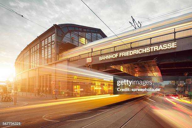 berlin friedrichstrasse railroad station - straßenbahn stock-fotos und bilder