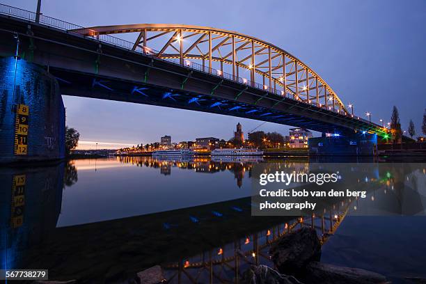 bridge too far - arnhem foto e immagini stock