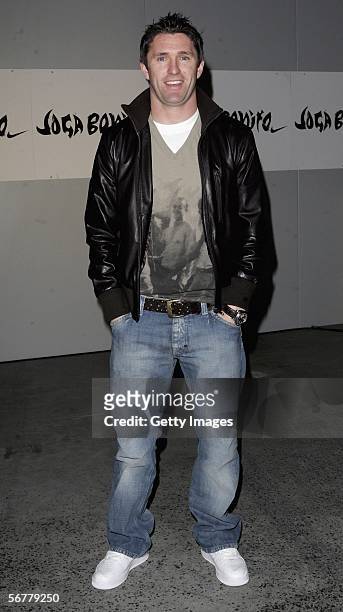 Robbie Keane arrives at the launch of Nike's 'Joga Bonito' at the Truman Brewery on February 7, 2006 in London, England. Wayne Rooney, Rio Ferdinand,...