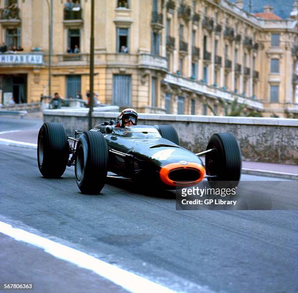 Jackie Stewart in a BRM P261 at the Monaco Grand Prix, 30 May 1965.