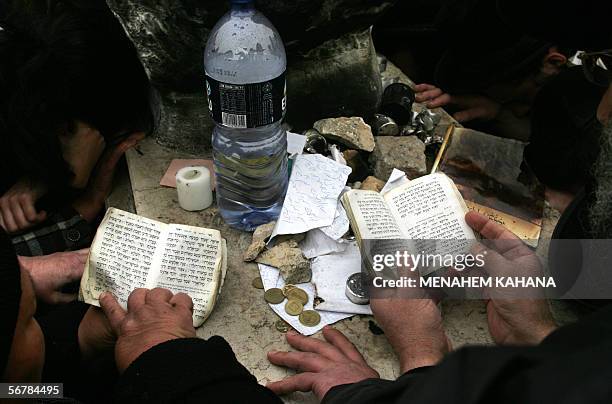 The Rashash Rabbi 181 Shalom Cemetery Stock Photos, High-Res Pictures, and Images - Getty ...