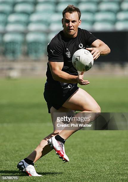 Nathan Fien of the Warriors passes the ball during a Warriors training session at North Harbour Stadium February 9, 2006 in Auckland, New Zealand....