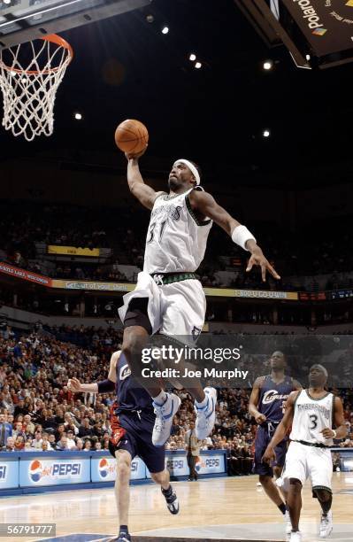 Ricky Davis of the Minnesota Timberwolves dunks the ball during a game between the Cleveland Cavaliers and Minnesota Timberwolves on February 8, 2006...