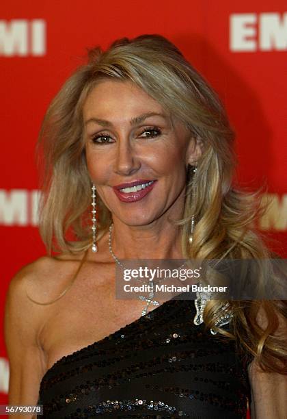 Actress Linda Thompson arrives at EMI's Post-Grammy Bash held at Paramount Studios on February 8, 2006 in Hollywood, California.