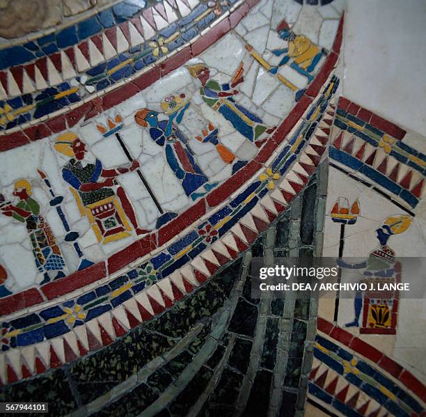 Sectile Sectile Panel Photos and Premium High Res Pictures - Getty Images