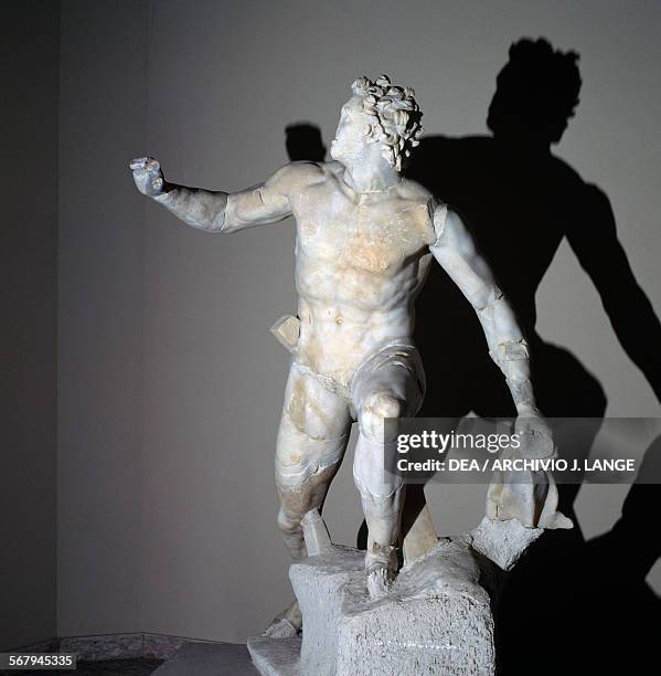 Polyphius Polyphemus (Sculpture) Photos and Premium High Res Pictures - Getty Images