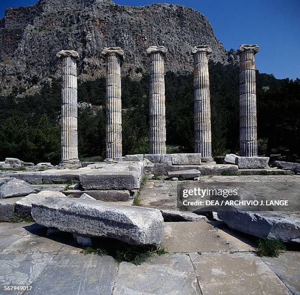 Pythius Pythius Of Priene Photos and Premium High Res Pictures - Getty Images