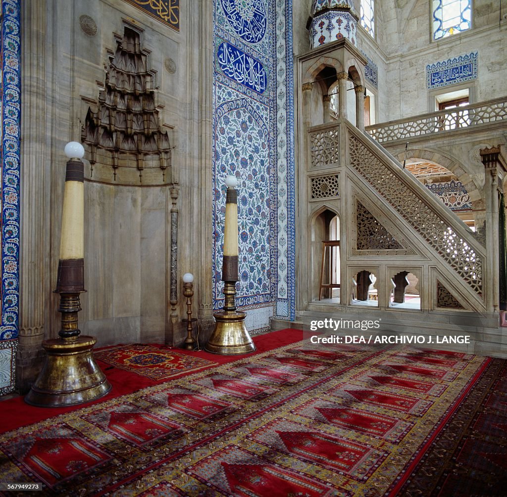 Minbar and mihrab in Rustem Pasha Mosque