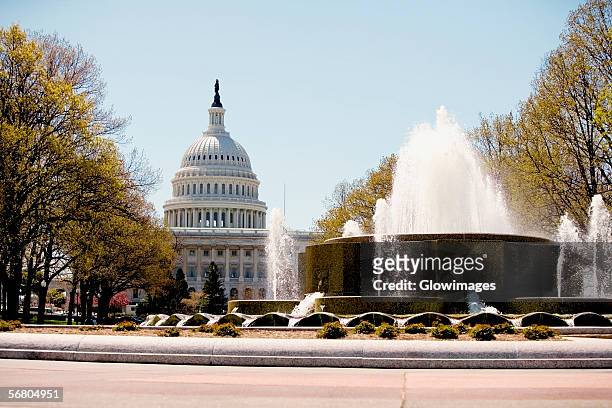 fountain in front of the capitol building, union station, washington dc, usa - union station - washington dc stock pictures, royalty-free photos & images