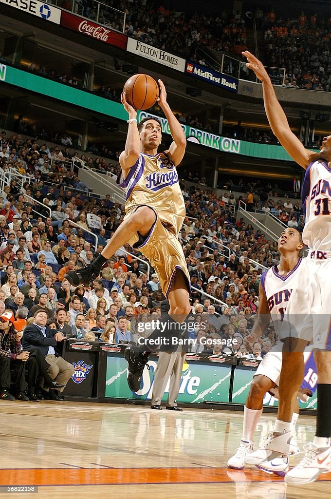 Phoenix Suns v Sacramento Kings