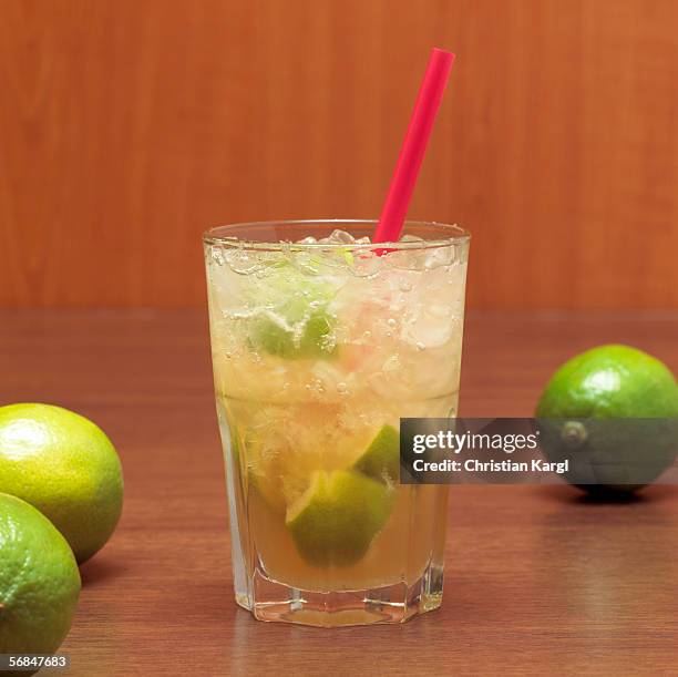 caipirinha, close-up - caipirinha stock pictures, royalty-free photos & images