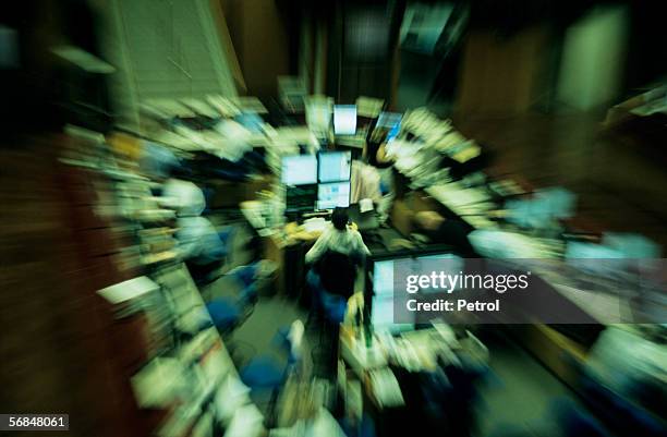 people working in stock exchange, elevated view - trading floor 個照片及圖片檔