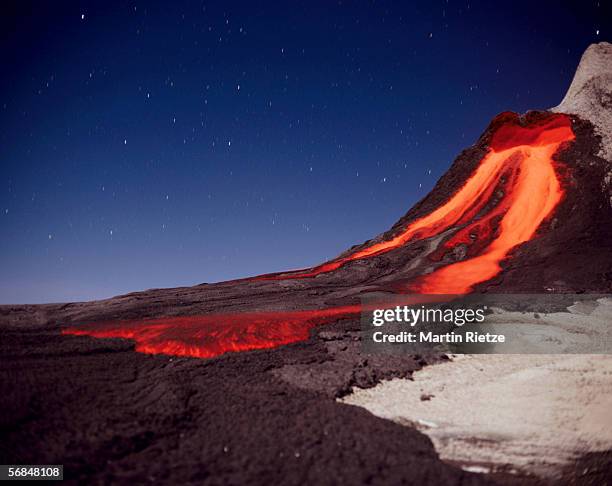 tanzania, volcano ol doinyo lengai - ol doinyo lengai stock pictures, royalty-free photos & images