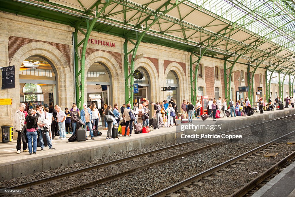 PERPIGNAN: railway station (France)