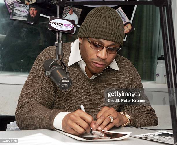 55 Keisha Valentine Photos & High Res Pictures - Getty Images